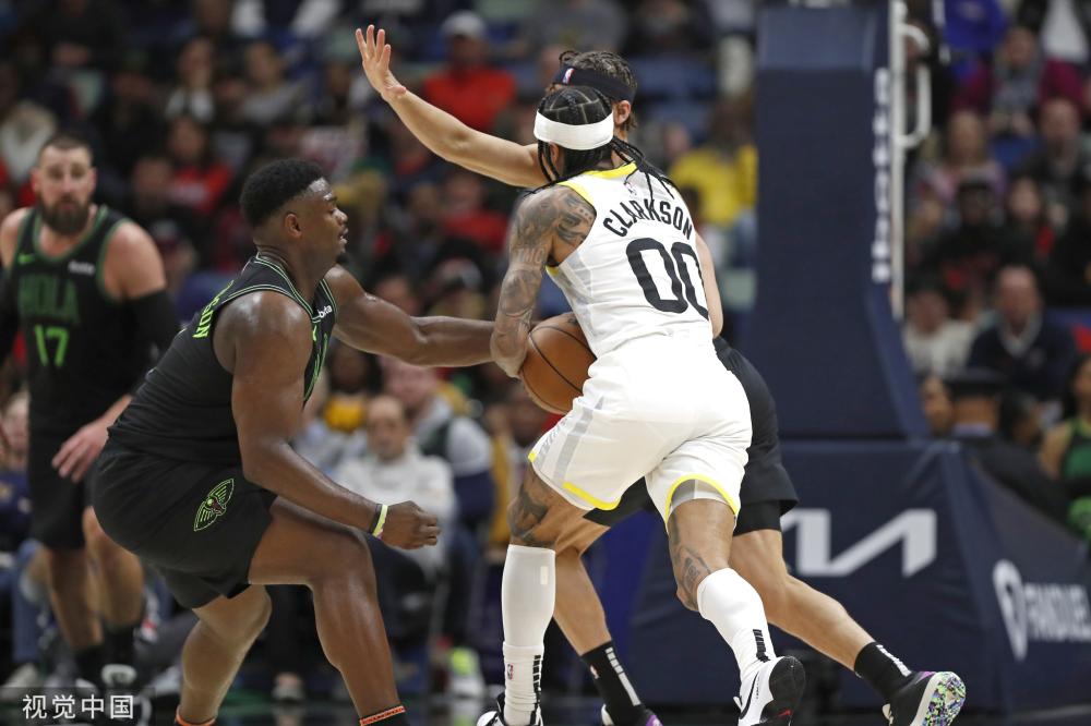 之间的激烈 之间的激烈